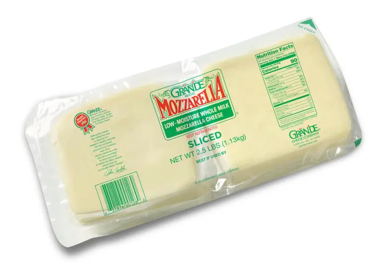 sliced mozzarella