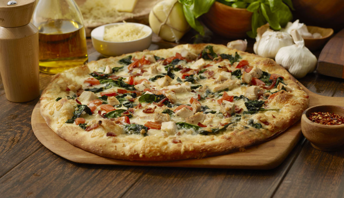 Asiago Grilled Chicken Pizza